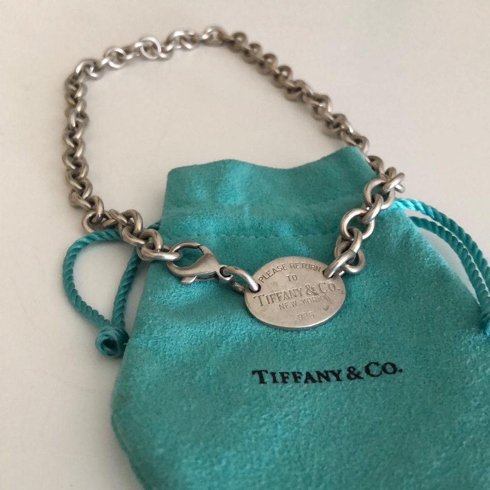 “Please Return to Tiffany & Co” Authentic necklace